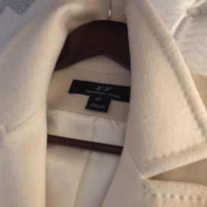 Cashmere cream/white coat. Size 6P